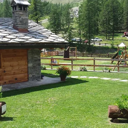 Chalet *